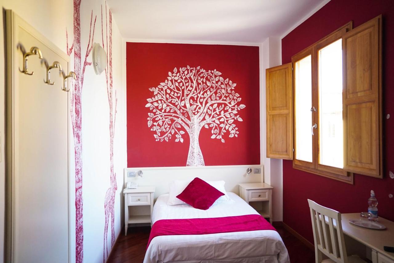 Hotel Il Crinale Grizzana Стая снимка
